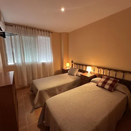 Casa Independiente Nova Oropesa 아파트